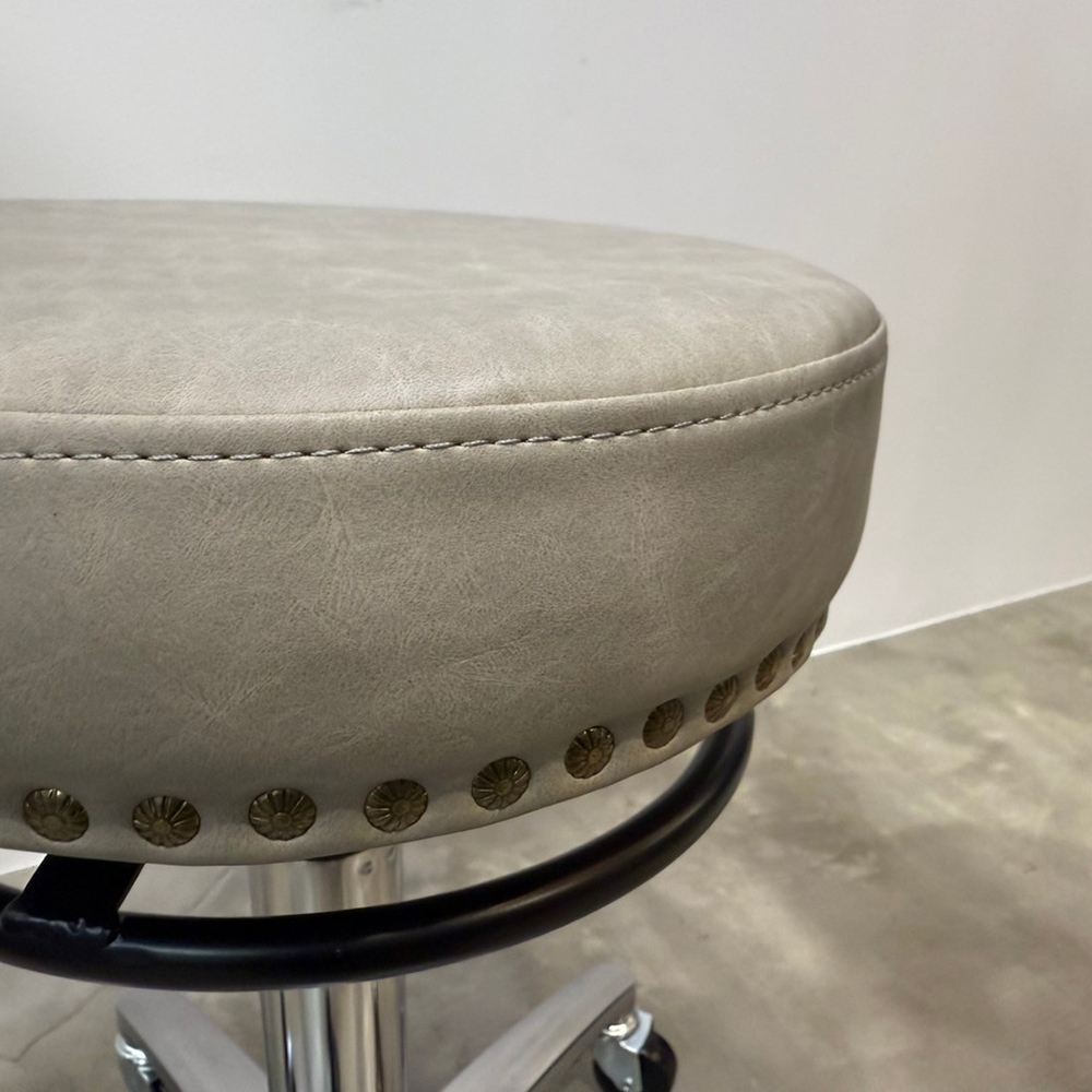 Framu design　フラムデザイン　スツール　カット椅子　グレー　座面横の画像